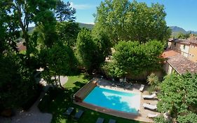 Maison Sumiane - Maison d hotes et locations avec piscine